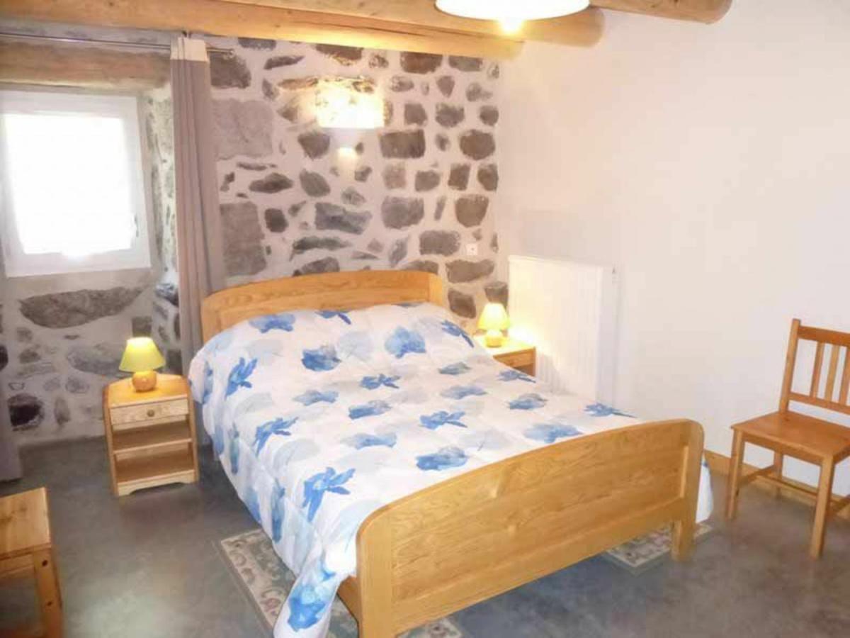 Gite Charmant Pour 8 Pers A Rauret Avec Cheminee, Terrasse Et Acces "Tourisme Et Handicap" - Fr-1-582-186 Екстериор снимка